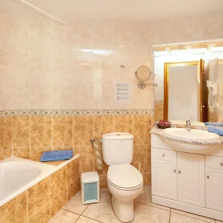 Palmiers I-6 By Interhome * Llanca